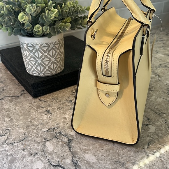🎉Host Pick🎉Kate Spade Madison Small Satchel in Butter Color - Picture 3 of 14